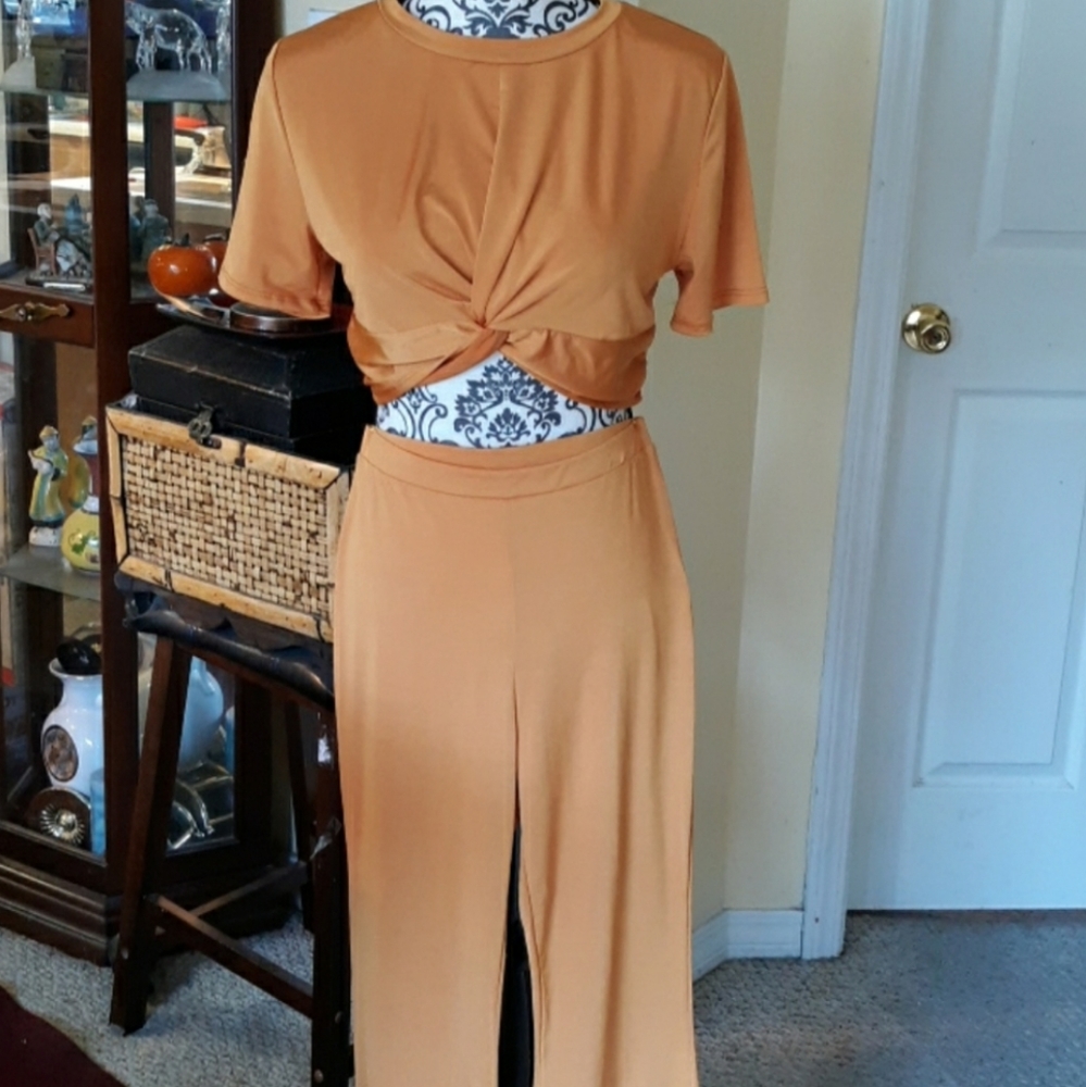 crop top pant set